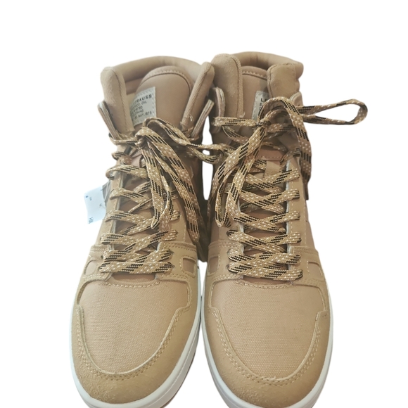 LEVI'S STRAUSS SAN FRANCISCO. ORIGINAL RIVETED QUALITY CLOTHING SNEAKER SIZE 8.5 - Picture 2 of 13